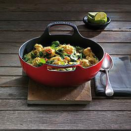 PLAT REBORDS INCURVÉS EN FONTE ÉMAILLÉE LE CREUSET